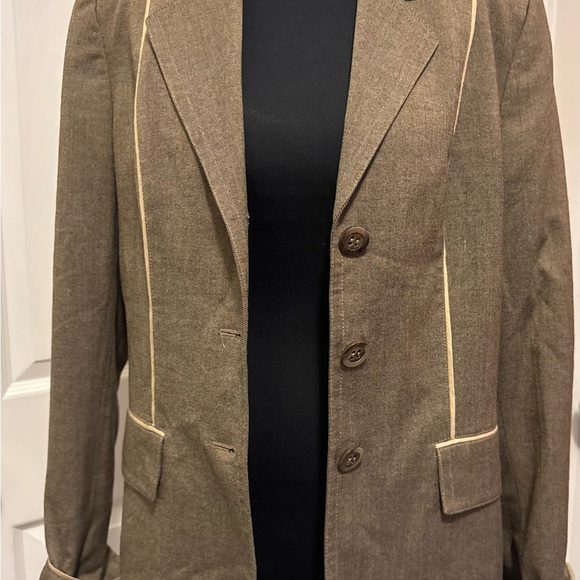 Kasper Brown Blazer with Cream Accents - Picture 6 of 12